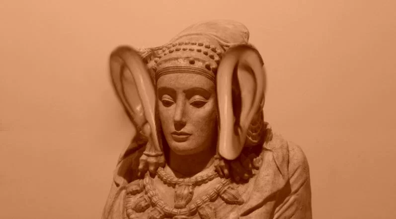 Dama de Elche orejas