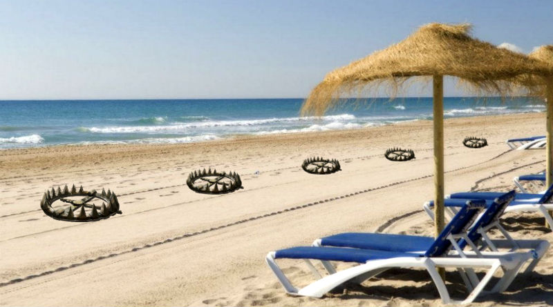 Alicante esconde cepos bajo la arena de sus playas