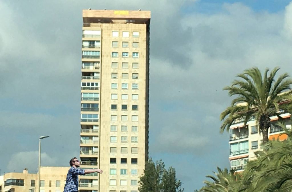 inclinación del Edificio Alicante