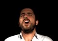 Carlos Mazón cantando en el videoclip de la canción "Y solo tú" de Marengo